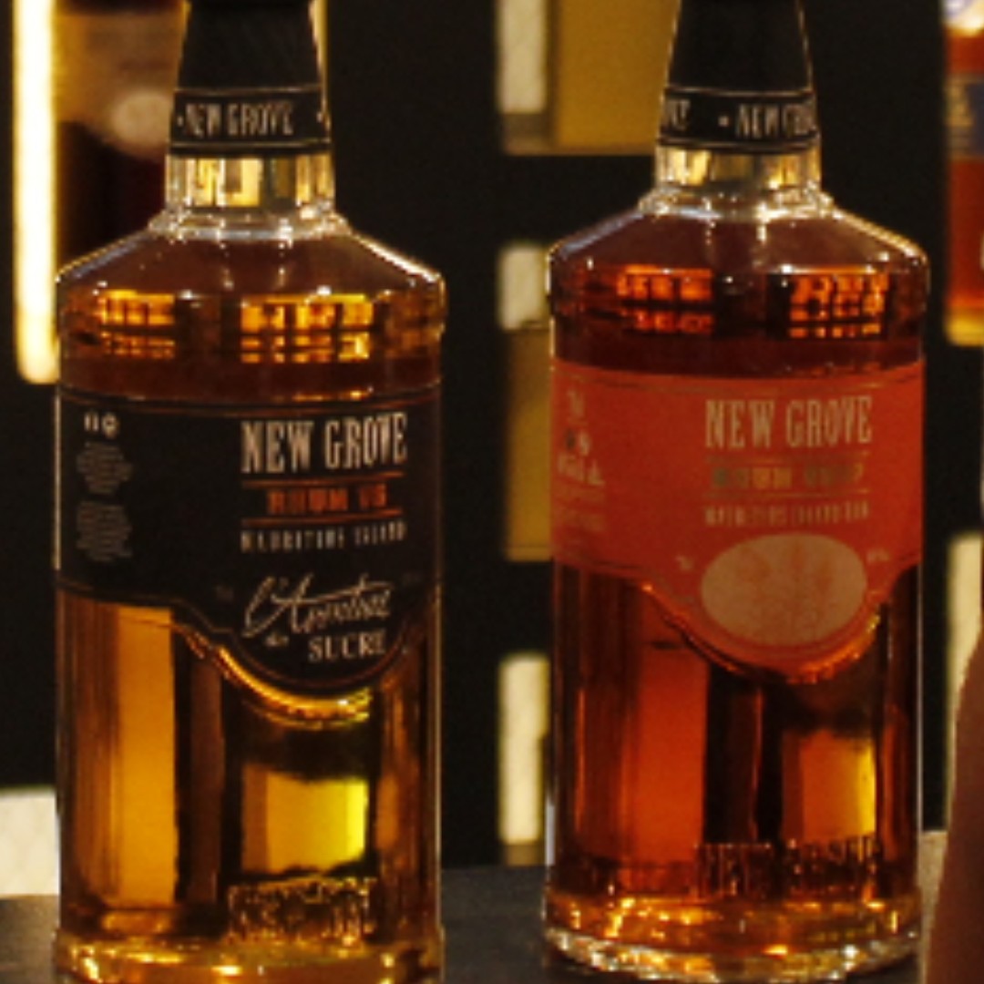 Photo of the bottle taken from user Beach-and-Rum