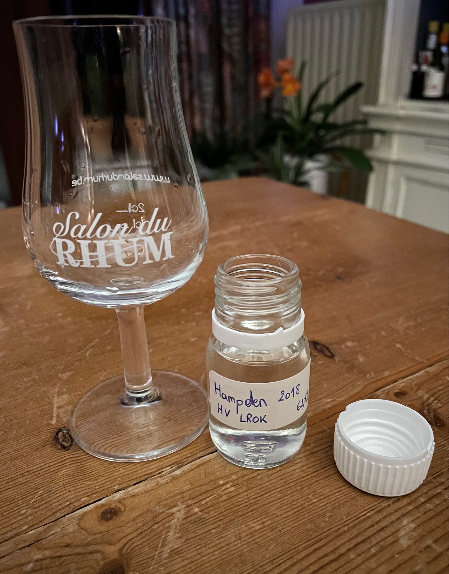 Photo of the bottle taken from user Rare Akuma