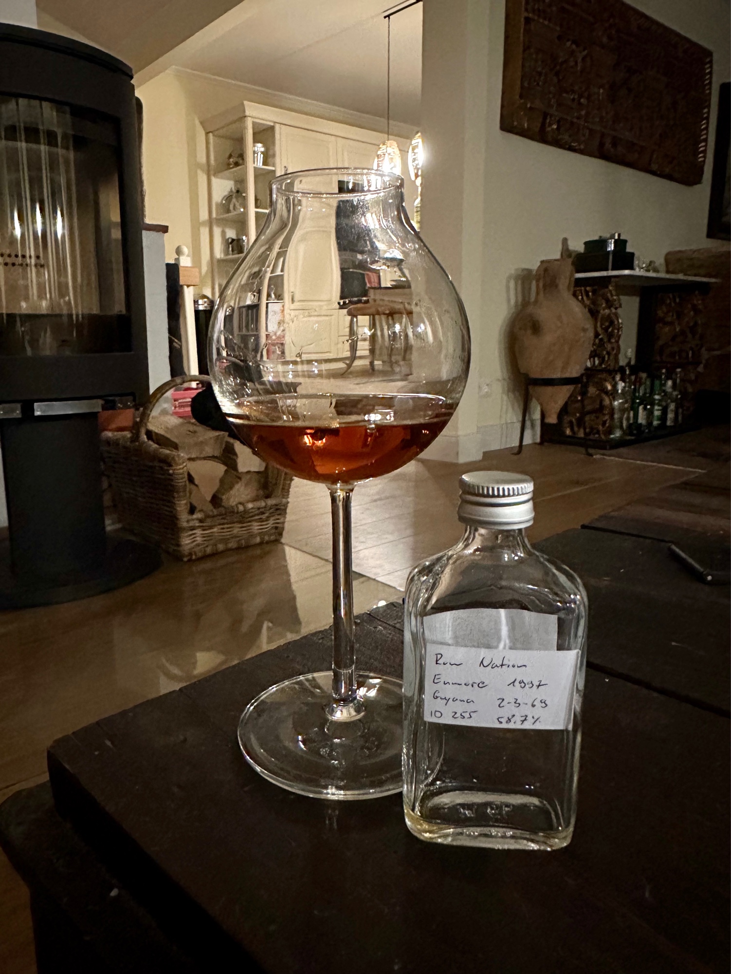 Photo of the bottle taken from user Oliver