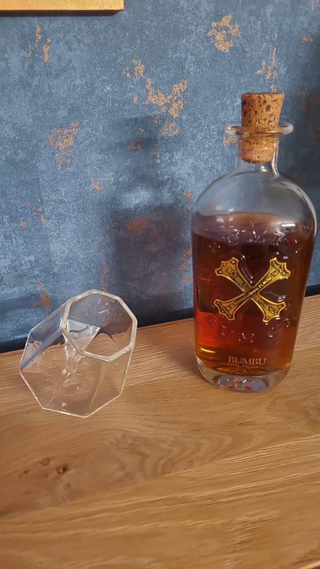 Photo of the bottle taken from user Beach-and-Rum