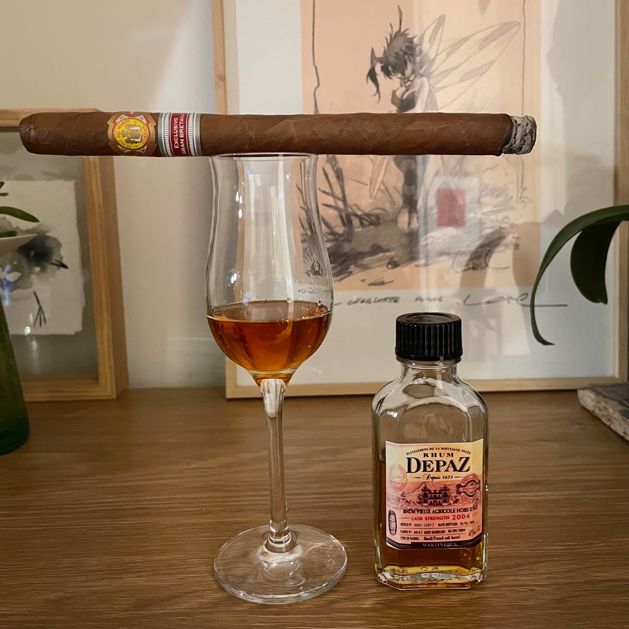 Photo of the bottle taken from user Mike H.