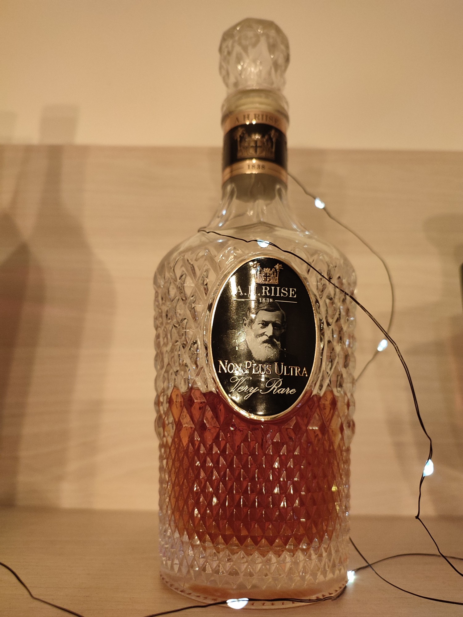 Photo of the bottle taken from user Ondra RumRunner