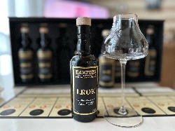 Photo of the rum 8 MARKS COLLECTION LROK taken from user PRV 
