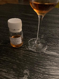 Photo of the rum Exceptional Cask Selection XV Redoutable taken from user TheRhumhoe
