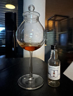 Photo of the rum Exceptional Cask Selection XV Redoutable taken from user Jakob