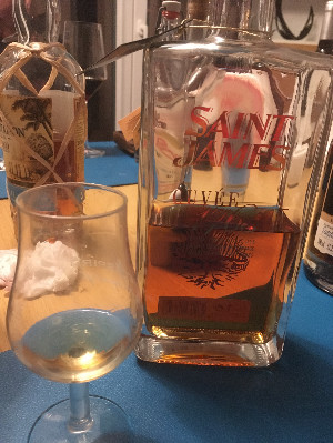 Photo of the rum Cuvée 1765 taken from user w00tAN