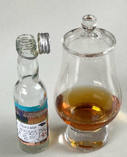 Photo of the rum Rumclub Private Selection Ed. 45 taken from user Thunderbird