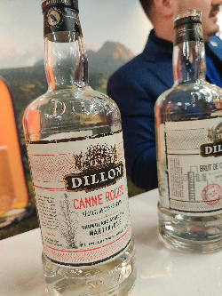 Photo of the rum Dillon Blanc Canne Rouge - Récolte 2019 taken from user Vincent D