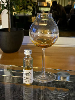 Photo of the rum Fiji taken from user Mirco