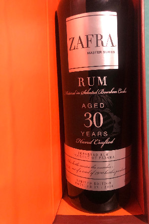 Photo of the rum Zafra Master Series Aged 30 Years taken from user BTHHo 🥃