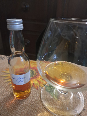 Photo of the rum La Tour De L‘Or taken from user Émile Shevek