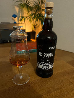 Photo of the rum  taken from user Manuel 