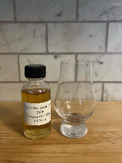 Photo of the rum Père Labat Single Cask taken from user Beancheese