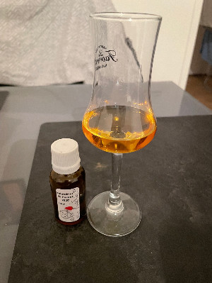 Photo of the rum Clément XO taken from user Fabrice Rouanet