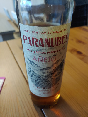 Photo of the rum Paranubes Oaxaca Añejo Rum Limited Edition taken from user Filip Heimerle