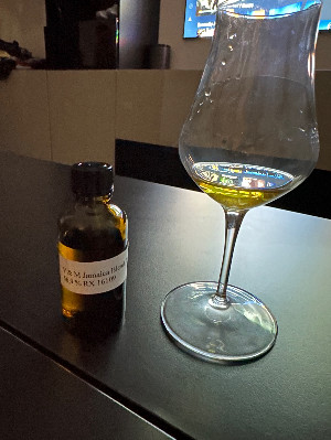 Photo of the rum The Spirit of Art Jamaica Blend «Esters' Delight #2» taken from user Alex1981