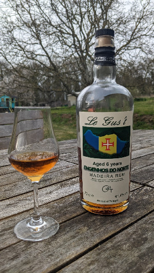 Photo of the rum Madeira Rum taken from user passlemix
