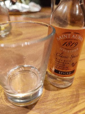 Photo of the rum Spiced Rum taken from user Vincent D