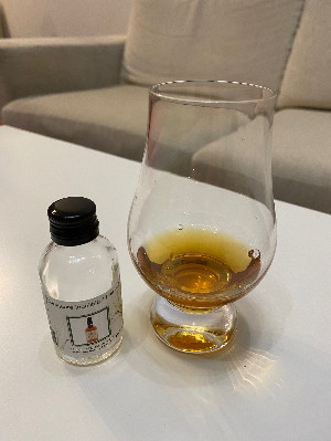 Photo of the rum Exceptional Cask Selection XVIII Indelible taken from user Michal S