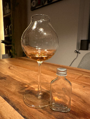 Photo of the rum Opthimus XO taken from user Oliver