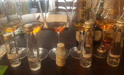 Photo of the rum Old Legend Trinidad Rum taken from user cigares 