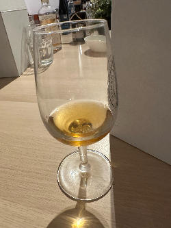 Photo of the rum 2010 taken from user Alex1981