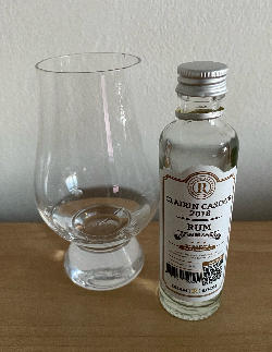 Photo of the rum Clairin taken from user Michal S