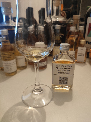 Photo of the rum Rum of the World taken from user Artur Schönhütte