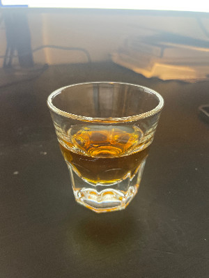 Photo of the rum VO taken from user Will Lifferth