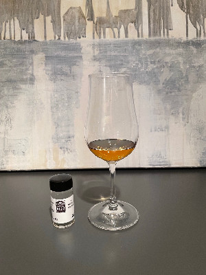 Photo of the rum Hommage à Anthony Martins taken from user Adrian Wahl