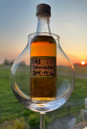Photo of the rum S.B.S DOK - PX Cask DOK taken from user Frank