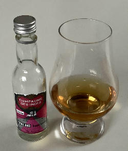 Photo of the rum Thailand (Vino & Vino Belarus) taken from user Thunderbird