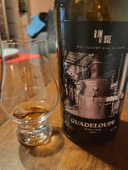 Photo of the rum Guadeloupe Single Cask 2018 taken from user zabo