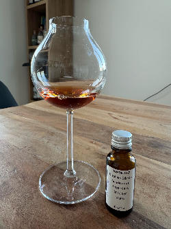 Photo of the rum Guadeloupe Single Cask 2018 taken from user Oliver