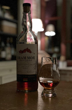 Photo of the rum Single Cask Rum taken from user Rare Akuma
