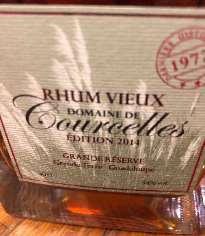 Photo of the rum Rhum Vieux Édition 2014 taken from user cigares 