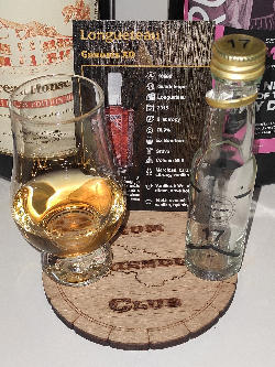 Photo of the rum  taken from user Martin Ekrt