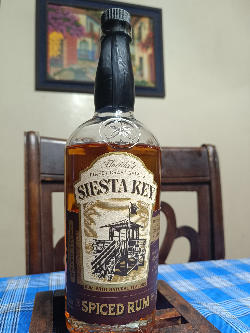 Photo of the rum Siesta Key Siesta Key Spiced Rum taken from user Nestor E. Rodriguez