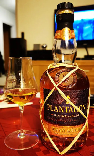 Photo of the rum Plantation Gran Añejo (Guatemala & Belize) taken from user Kevin Sorensen 🇩🇰