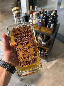 Photo of the rum Mhoba Rum JB 1 (Warehouse #1) taken from user Filip Šikula