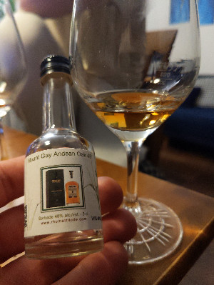 Photo of the rum Master Blender Collection - Andean Oak Cask taken from user crazyforgoodbooze
