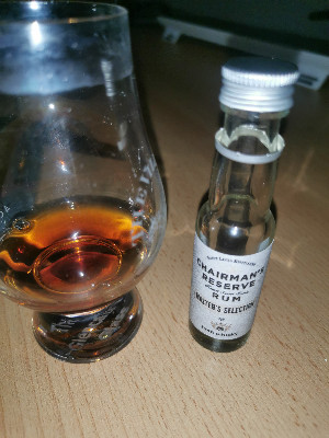 Photo of the rum Chairman‘s Reserve Master's Selection (Dom Whisky) Port Cask taken from user Gregor 