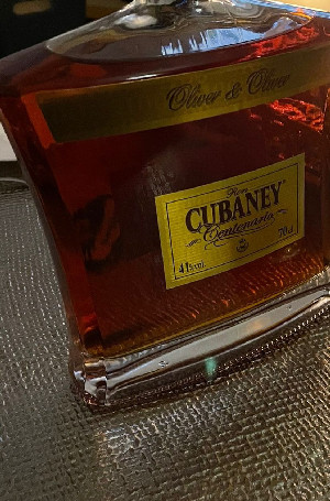Photo of the rum Cubaney Gran Reserve Centenario taken from user Beach-and-Rum 🏖️🌴