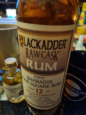 Photo of the rum Raw Cask Four Square Rum taken from user Rene Pfeiffer