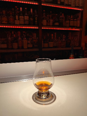 Photo of the rum HTR taken from user Manuel F.