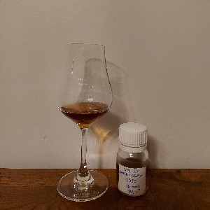 Photo of the rum Full Proof taken from user Maxence