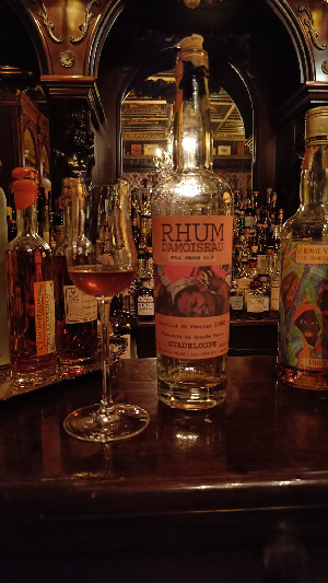 Photo of the rum Full Proof taken from user Righrum