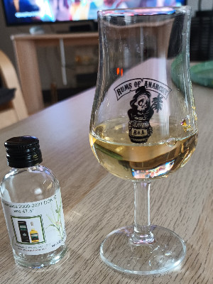 Photo of the rum Trelawney County DOK taken from user Morgan Garet
