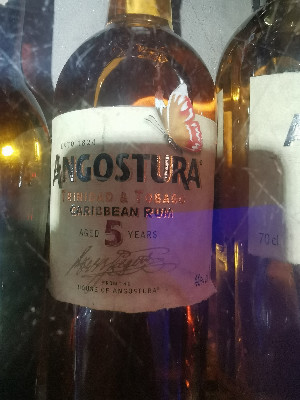 Photo of the rum Angostura Aged 5 Years taken from user Gregor 