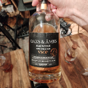 Photo of the rum Oaks & Âmes VSOP taken from user Gunnar Böhme "Bauerngaumen" 🤓